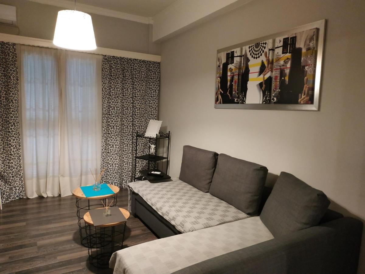 Cozy Apartment Near Metro Station Agia Marina 아테네 외부 사진