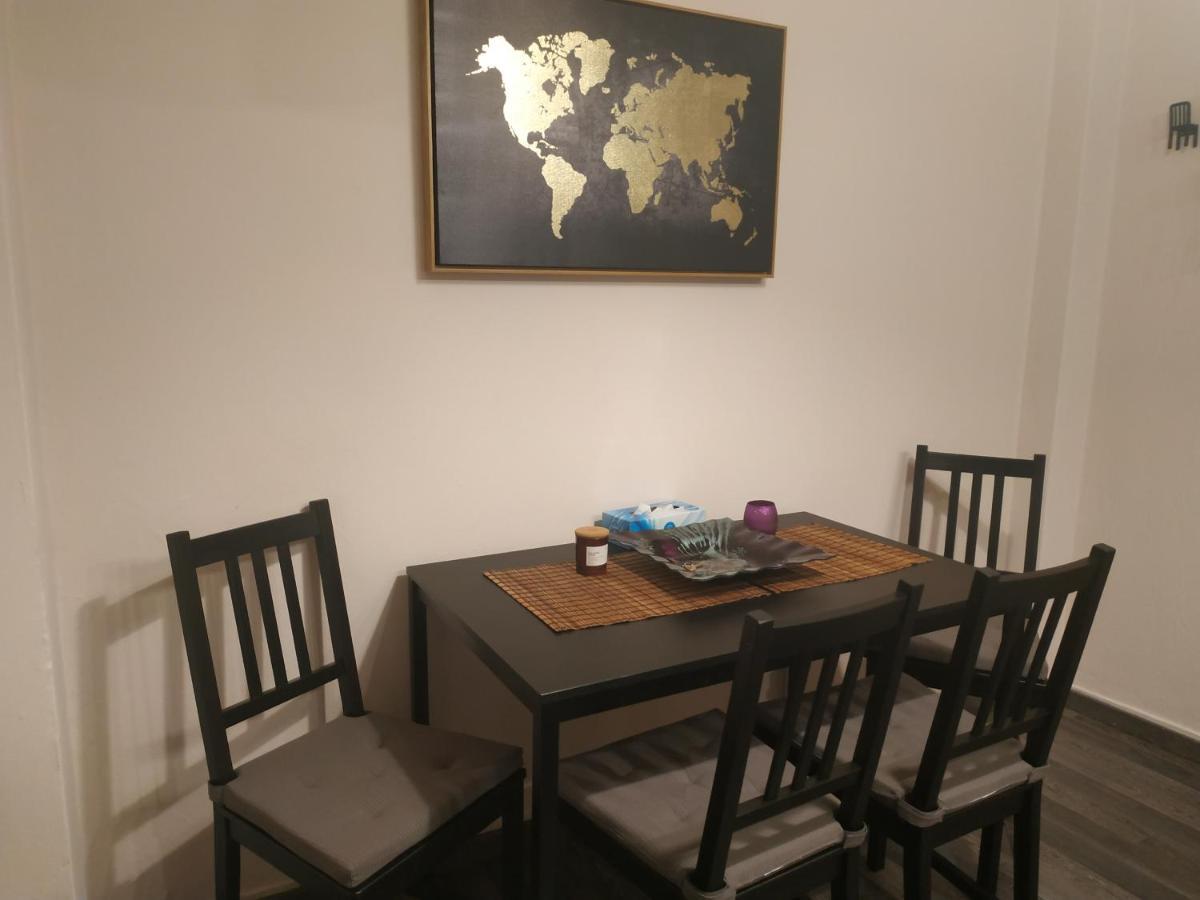Cozy Apartment Near Metro Station Agia Marina 아테네 외부 사진