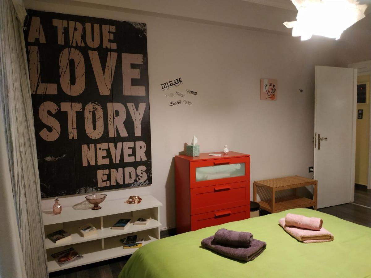 Cozy Apartment Near Metro Station Agia Marina 아테네 외부 사진