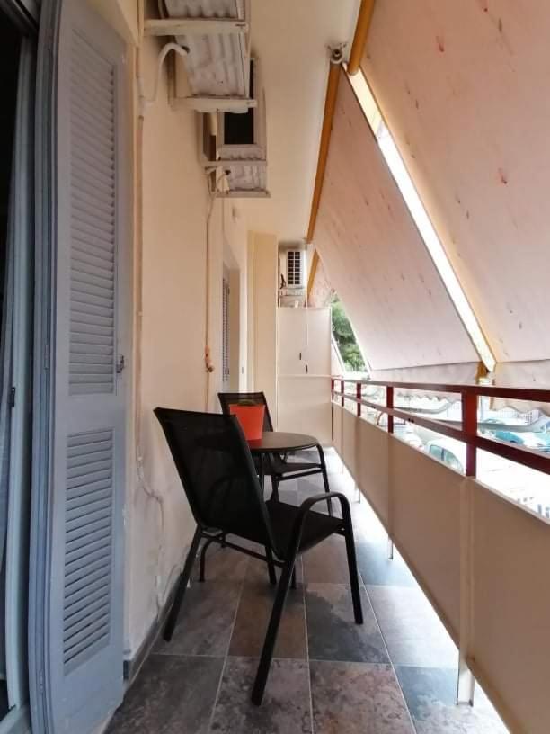 Cozy Apartment Near Metro Station Agia Marina 아테네 외부 사진